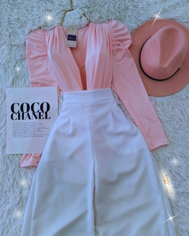 Set de Bodysuit y Pantalon