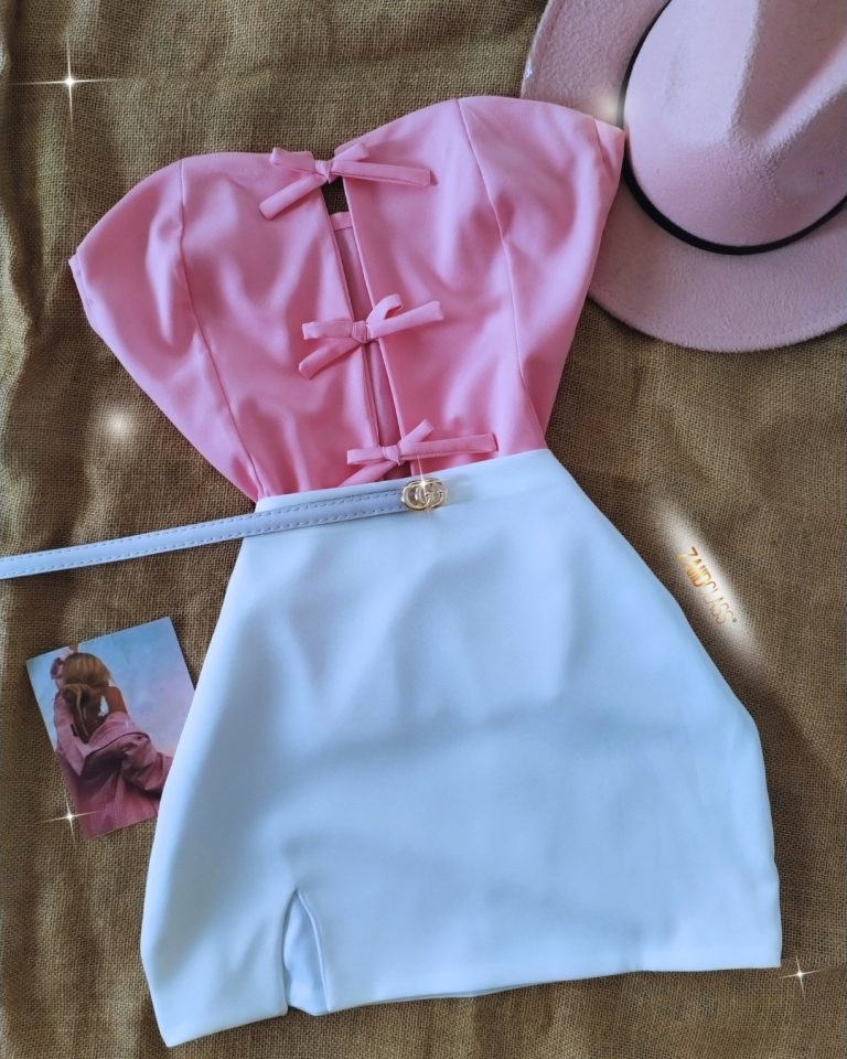 Set de blusa de lazos y falda
