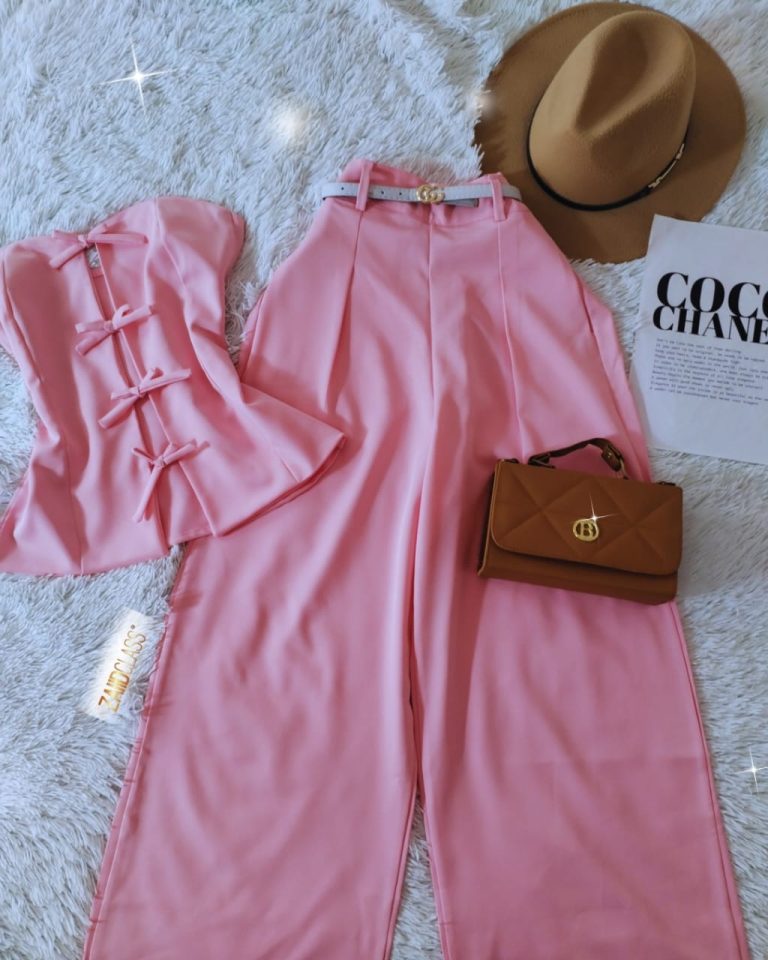 Blusa de lazo y pantalon bota ancha